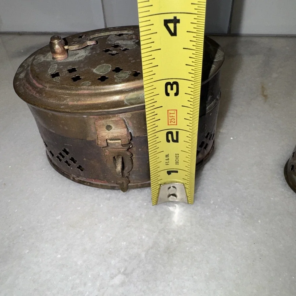 Set Of 2 Hinged‎ Locking Cricket Box Trinket VintageFB0001
